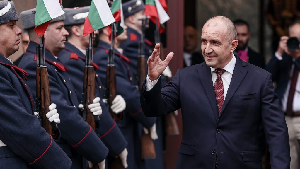 Bulgaria Ex-President Alleges Plan Underway to Discredit Expected Election Win