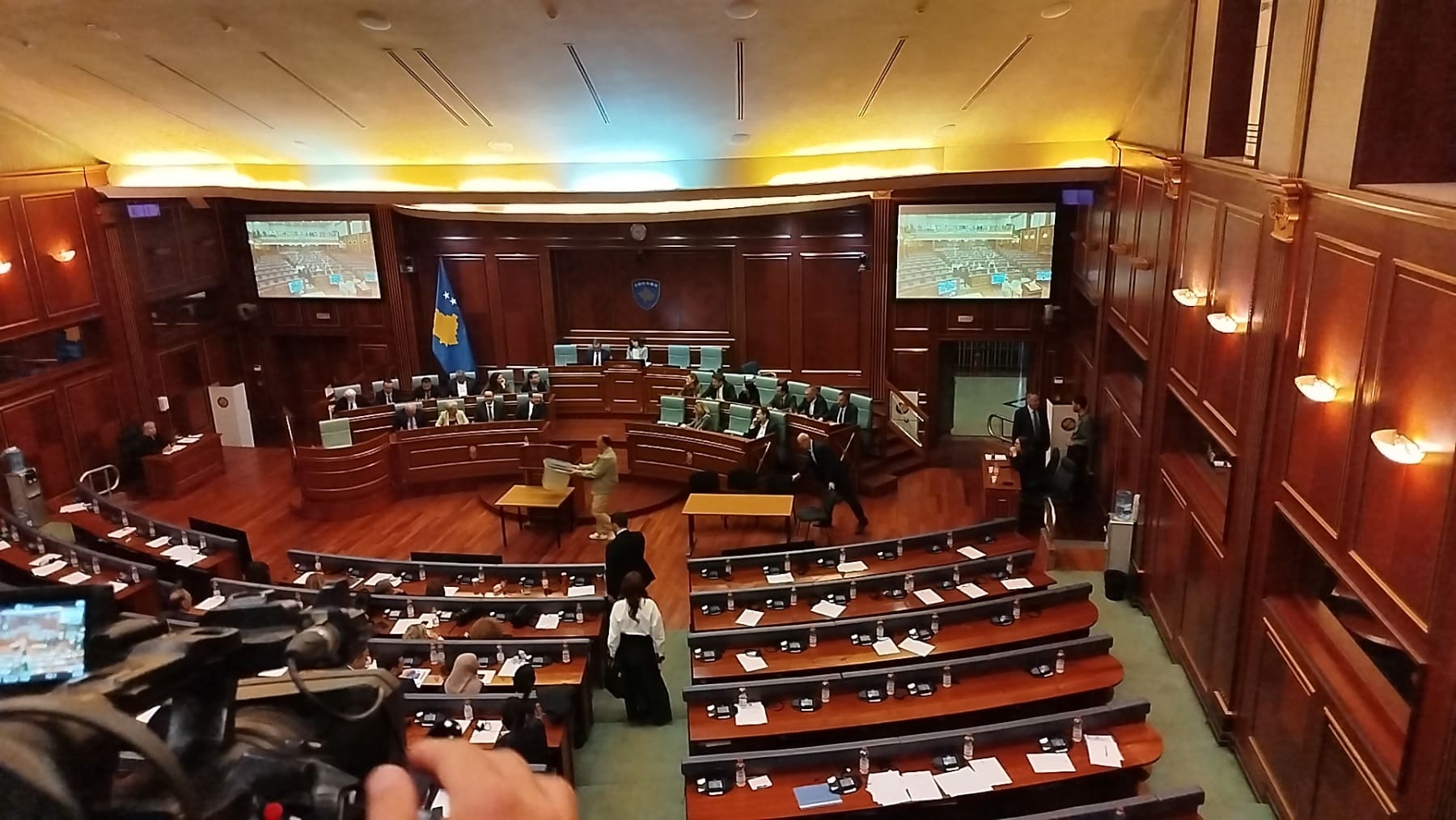 As Clock Ticks, Kosovo MPs Remain Deadlocked Over New President