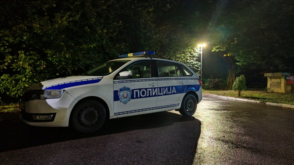 Devojčica (15) i njen vršnjak koji su nestali u Novom Sadu pronađeni u vozu na relaciji Beograd–Petrovaradin